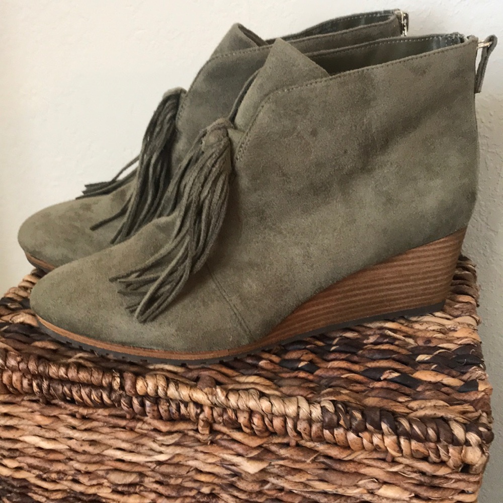 No signs of use, excellent condition Dr Scholls